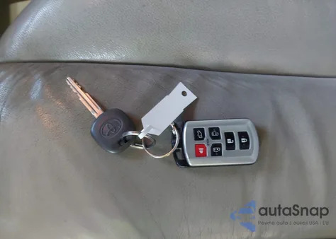 2011 Toyota Sienna Limited V6 из США, поврежденный, VIN 5TDYK3DC4BS157632